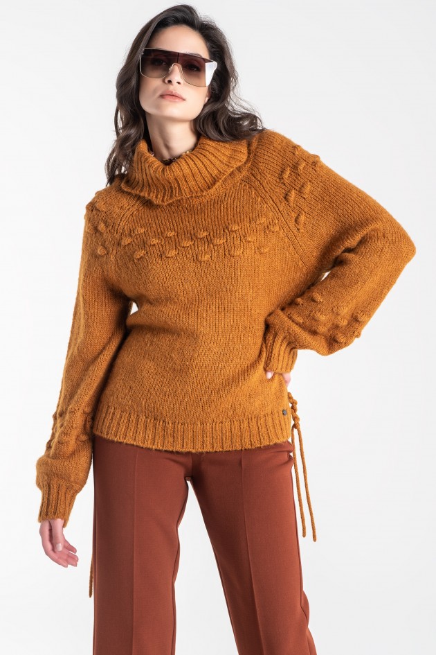 High collar knit sweater