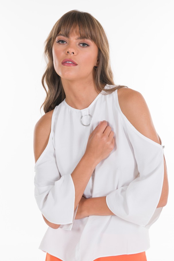 BLOUSE WITH SHOULDER OPENINGS