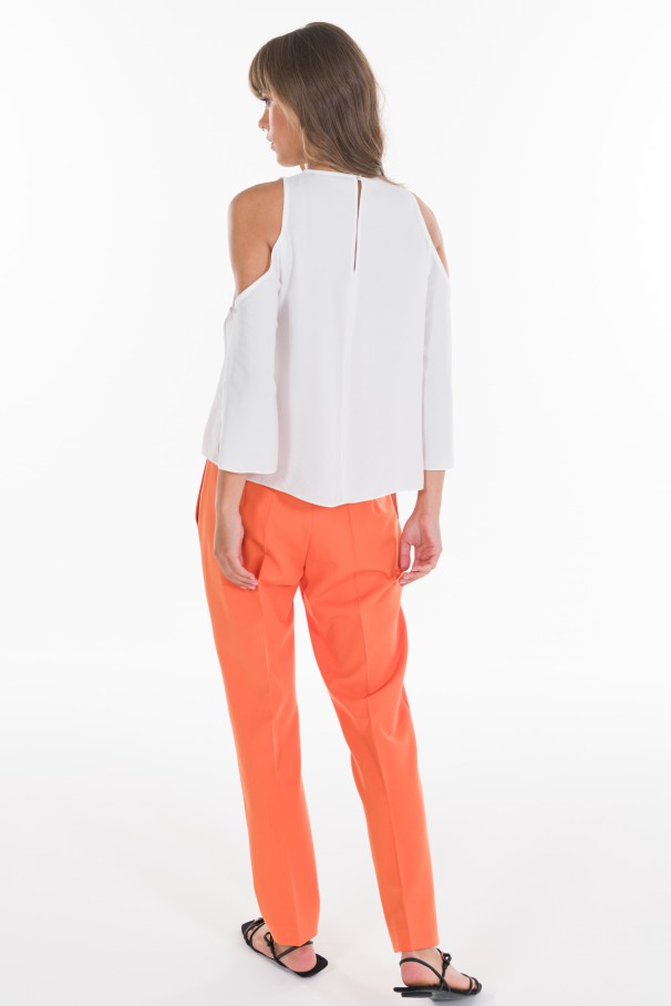 BLOUSE WITH SHOULDER OPENINGS
