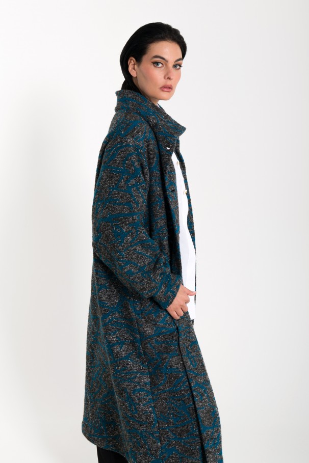 Overcoat with wool