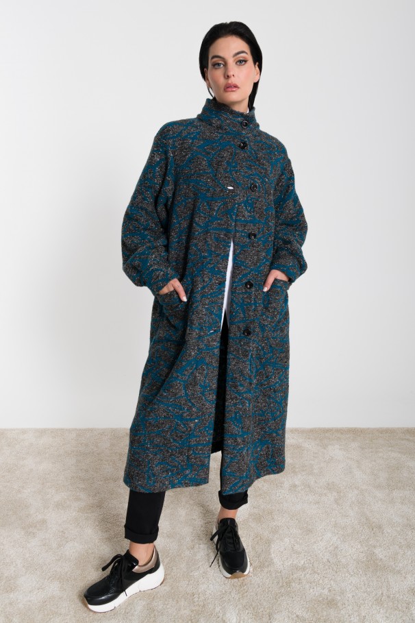 Overcoat with wool