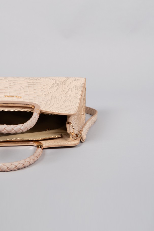 Croco varnish clutch